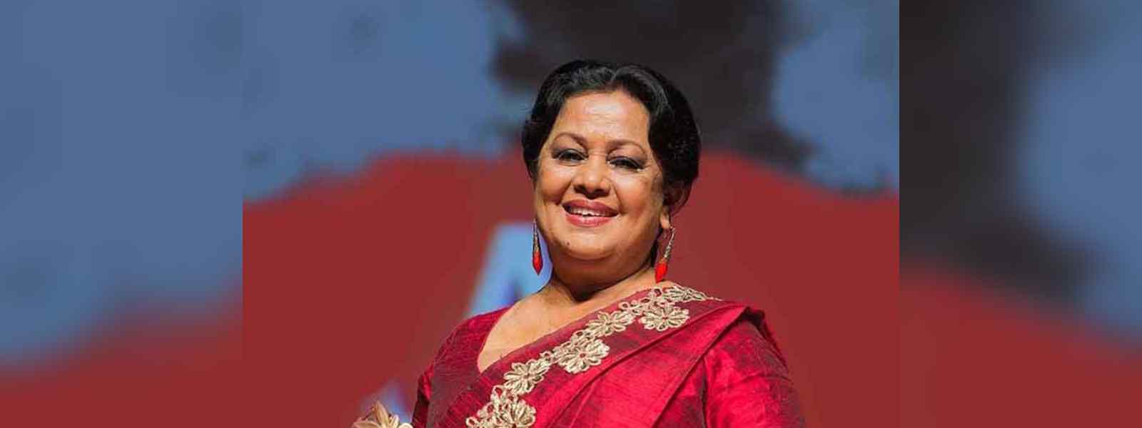 මාලනී ෆොන්සේකා දිවි රඟ මඩලට සමුදෙයි...